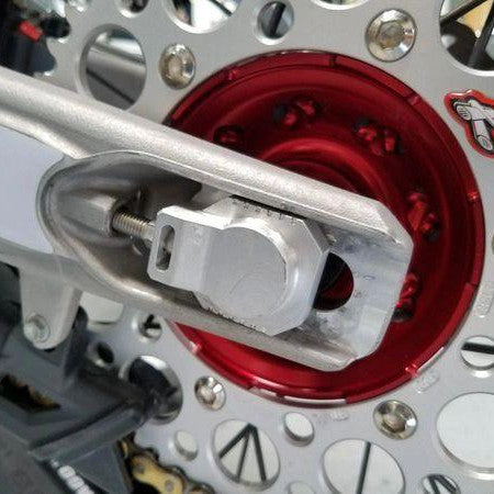 Quick Adjust Axle Block Set - Rieju/GasGas