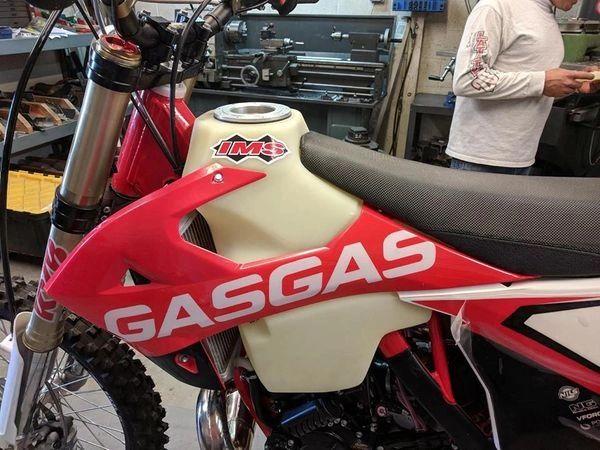 3.4 Gallon Fuel Tank